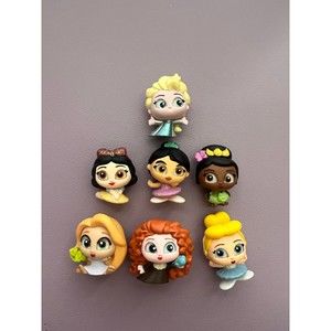Princess Disney Doorables LOT